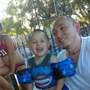 Meet your Posher, Derrick